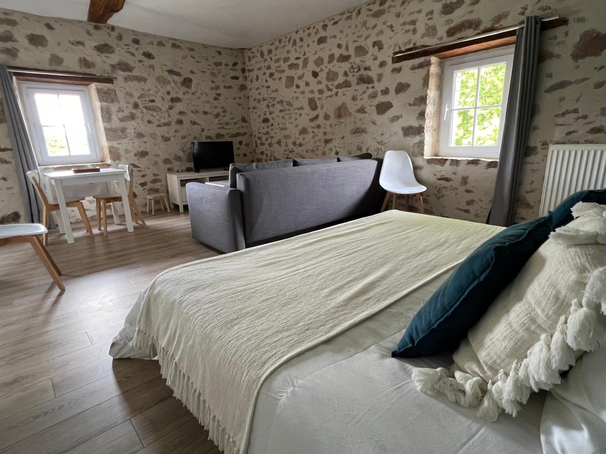 La Milliere - Piscine & Campagne - Cathelineau & Lescure Bed & Breakfast Le Poire-sur-Vie ภายนอก รูปภาพ